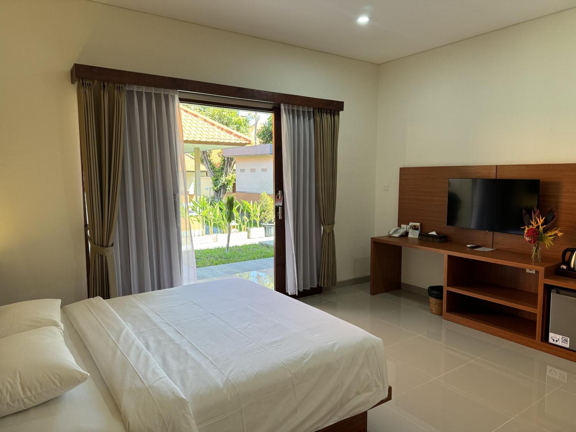 New Garden View Resort Legian  Exterior photo