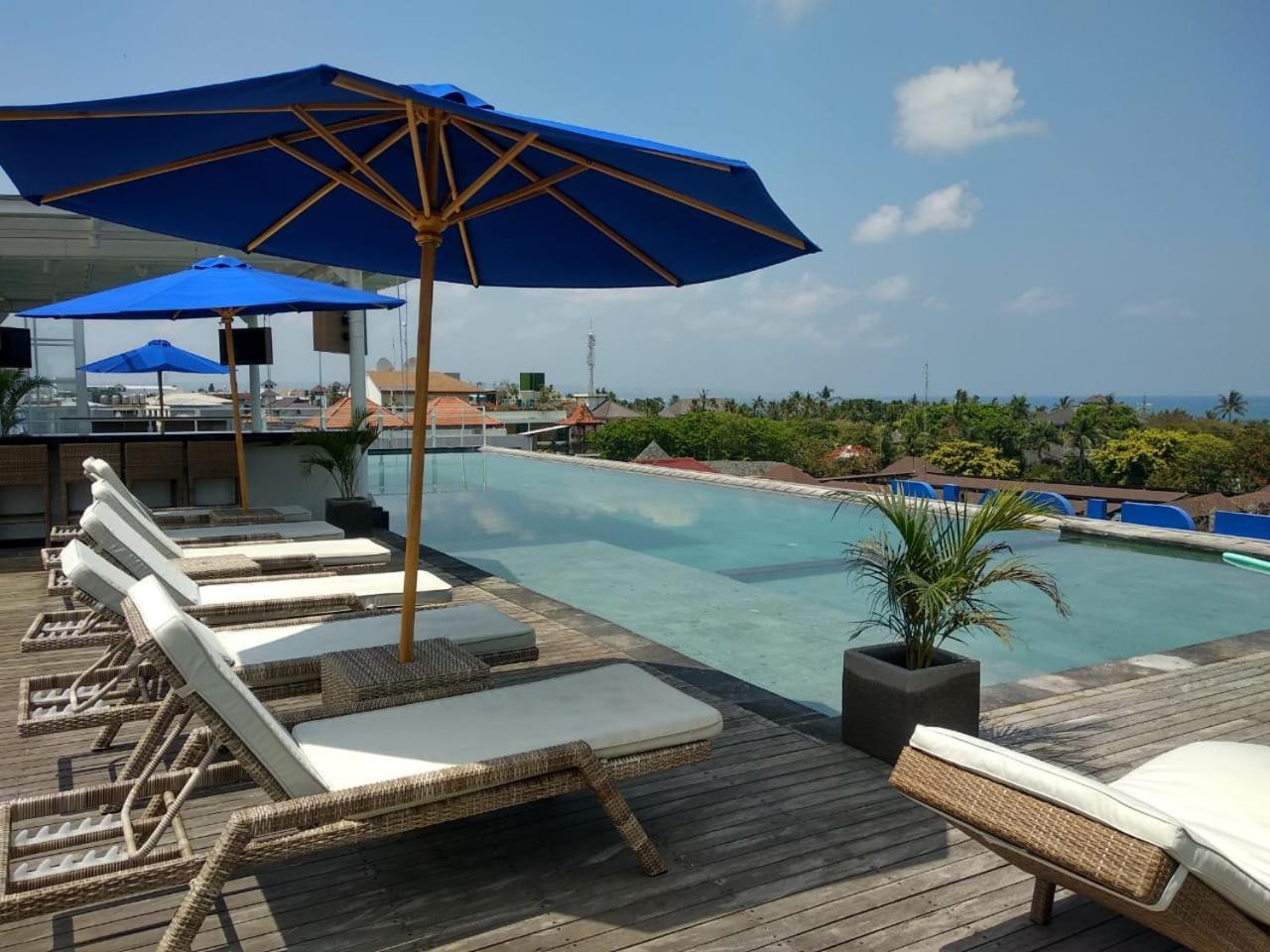 New Garden View Resort Legian  Exterior photo